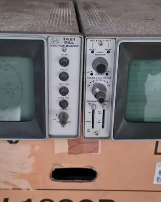 Vettorscopio Tektronix e Waveform Monitor