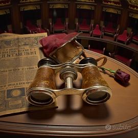 Antico binocolo da opera 1800-1900 con custodia