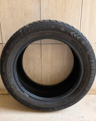 4 pneumatici Evergreen Winter EW62 Radial