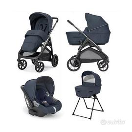 Inglesina aptica blu