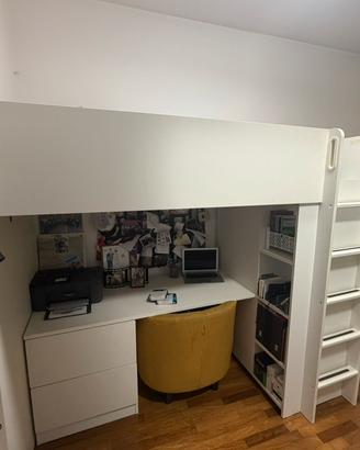 Cameretta IKEA STUVA con letto a soppalco