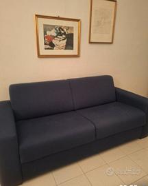 Divano letto due piazze come nuovo