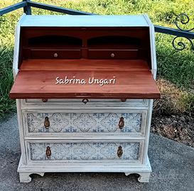 Mobile shabby, scrittoio