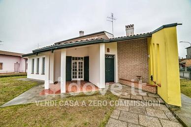 Casa indipendente Traversa Pirazzini, 6, 48012, Ba