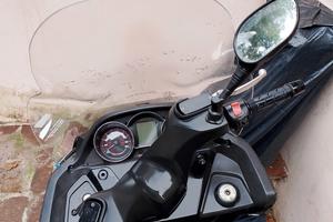 scooter 300 cc