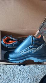 scarpe  antinfortunistiche 