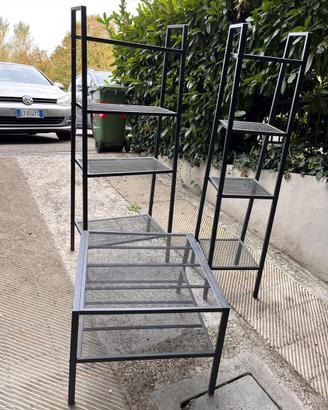 Scaffali