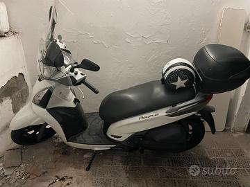 Kymco 125 gti people