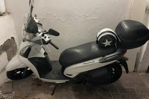 Kymco 125 gti people