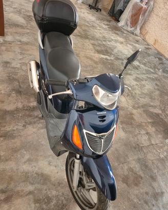 Scooter Honda sh 125