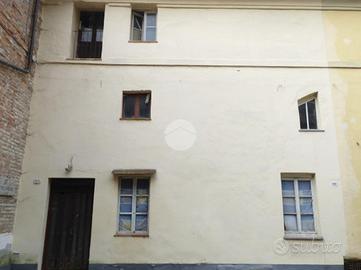 CASA DI CORTE A MONTÙ BECCARIA