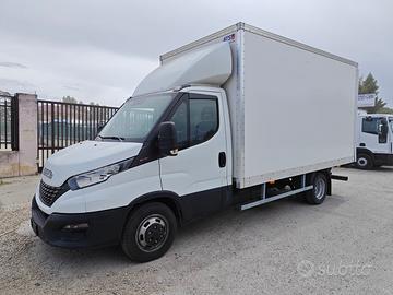 IVECO Daily 35C16 EURO6D furgone + pedana post