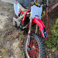 Crf 250 non targato