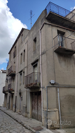 Casa indipendente Montalbano Elicona