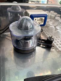 Spremiagrumi Elettrico Compatto con Coperchio