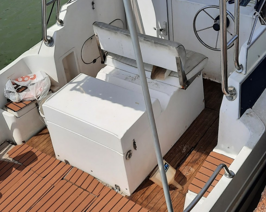 Gozzo pilotina cabinato