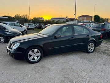 Mercedes-benz E 200 CDI cat Avantgarde