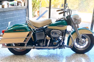 Harley Davidson Electra Glide flh shovelhead 1977