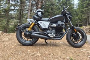 V9 bobber seminuova 780km
