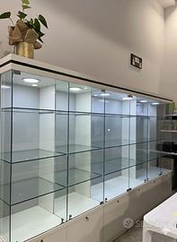 Mobili commerciali