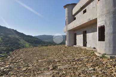 CASA INDIPENDENTE A LAUREANA CILENTO