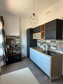 Monolocale Via Fiume Ascensore e portiere 450 eur