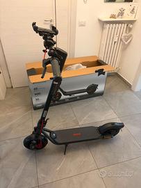 Monopattino elettrico Ninebot F2 Pro II