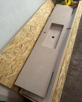 top in gres  per mobile bagno