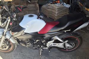 Suzuki GSR 600 (2007)