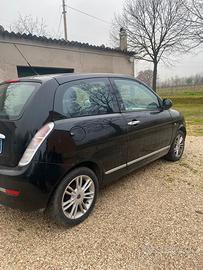 Lancia Y 2011