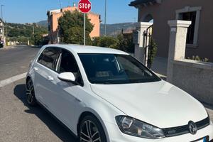 VOLKSWAGEN Golf 7ª serie - 2015