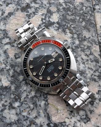 Vintage Bulova Devil Diver