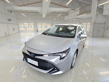 TOYOTA COROLLA 1.8 HYBRID BUSINESS 5 PORTE BERLINA