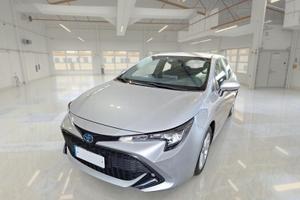 TOYOTA COROLLA 1.8 HYBRID BUSINESS 5 PORTE BERLINA