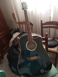 Chitarra Acustica