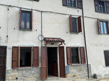 Villetta a schiera di 80 m² con 3 locali a Tizzano