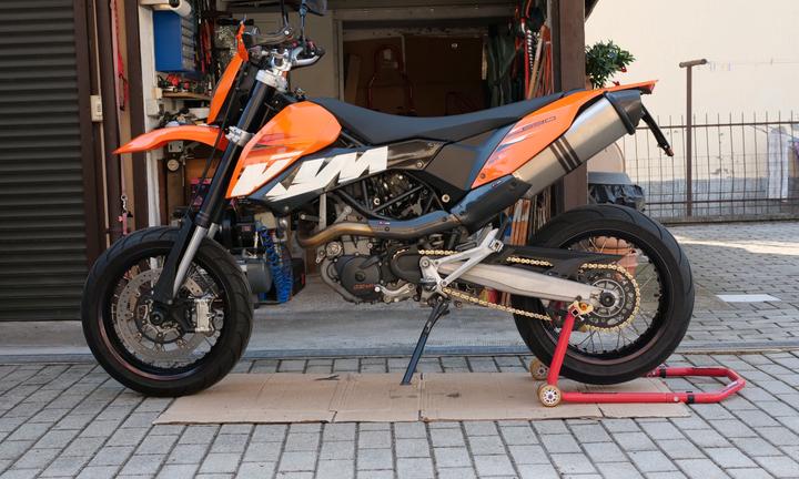 Ktm 690 smc - 2009