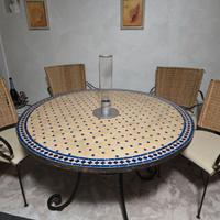 Tavolo e sedie in ferro battuto