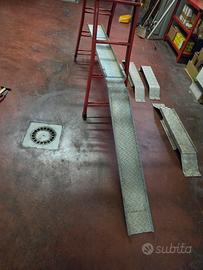 pedana portamoto per camper