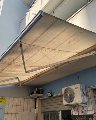 Tenda da sole 540x400 con motore