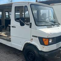 MERCEDES BENZ 307D 9 POSTI