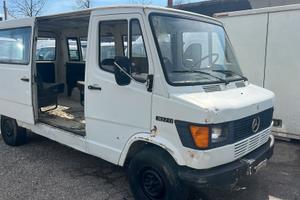 MERCEDES BENZ 307D 9 POSTI