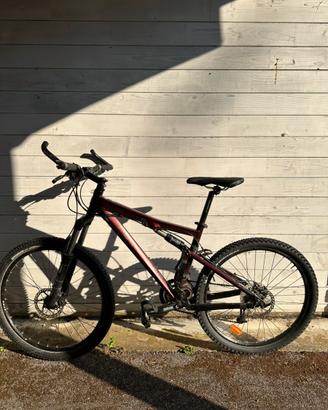 Mountain bike Rockrider 9.1 bi ammortizzata tg M