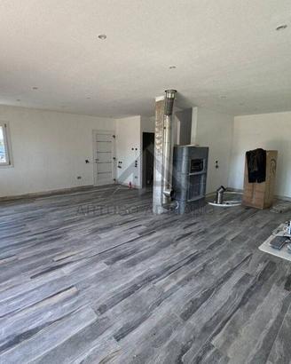 Villa di 217 m² con 4 locali e box auto doppio a C