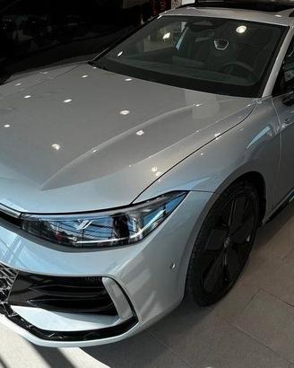 V W Passat variant 9 r line