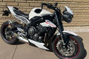 TRIUMPH Street Triple RS Abs