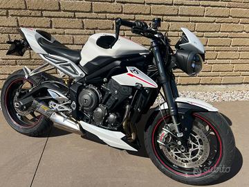TRIUMPH Street Triple RS Abs