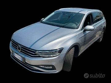 Volkswagen Passat VIII Variant 2.0 tdi Executive 2