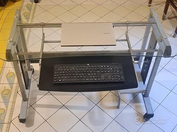 Scrivania in cristallo alto desiner