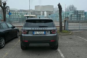 land rover  discovery sport 